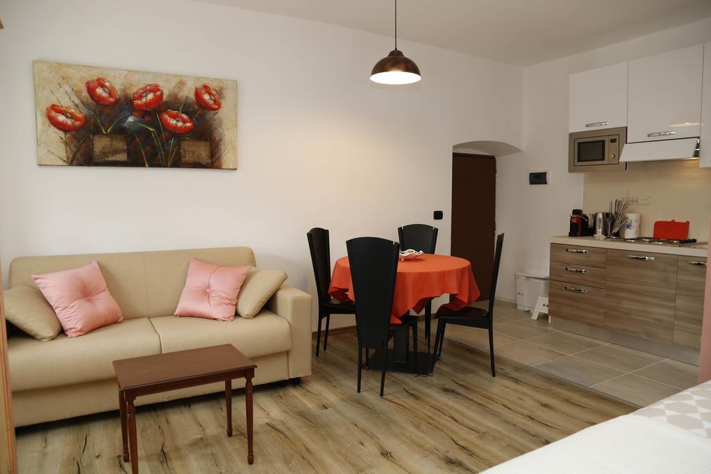 Residence Sugrac Valpicetto Екстер'єр фото