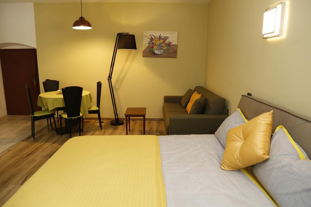 Residence Sugrac Valpicetto Екстер'єр фото